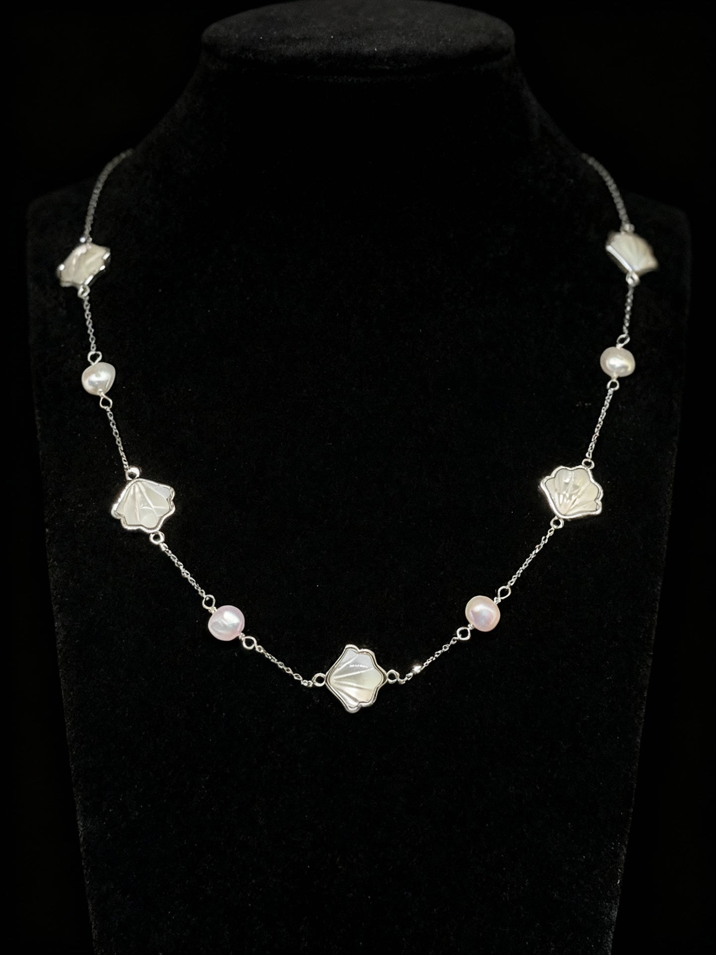 Colier din argint 925 cu perle si pandantive sidefate